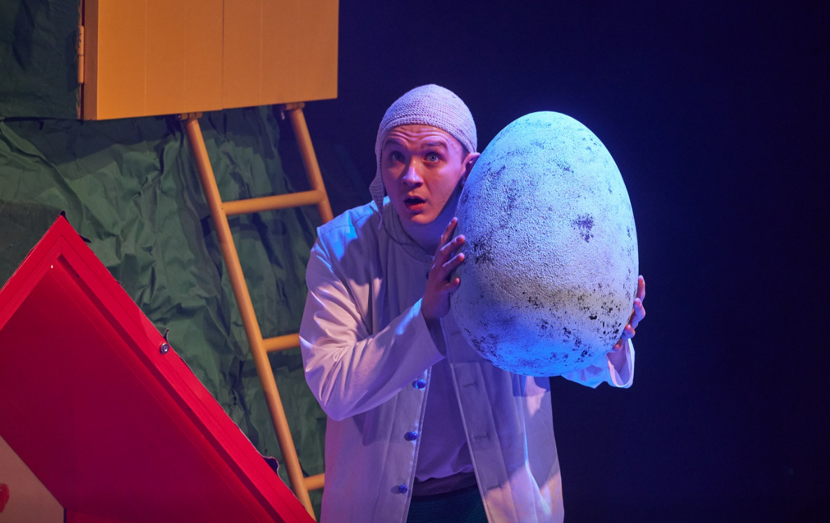 Приречная страна